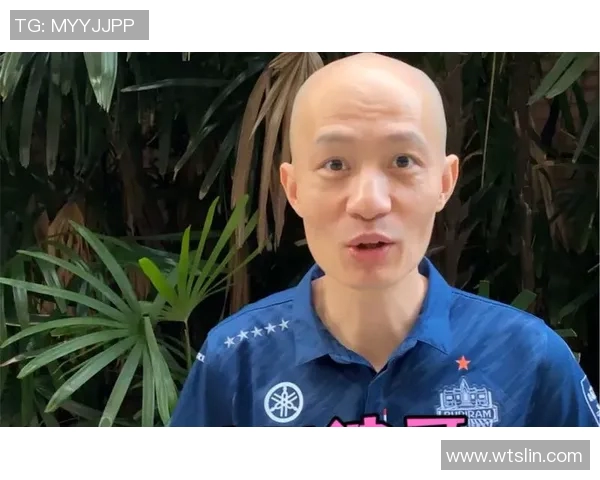 综艺互动欢乐猜球星观众齐上阵智慧比拼看谁识得快